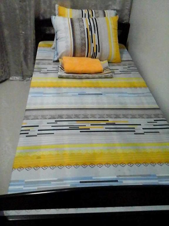 Cnholy Condo At Sea Residences Manila Esterno foto